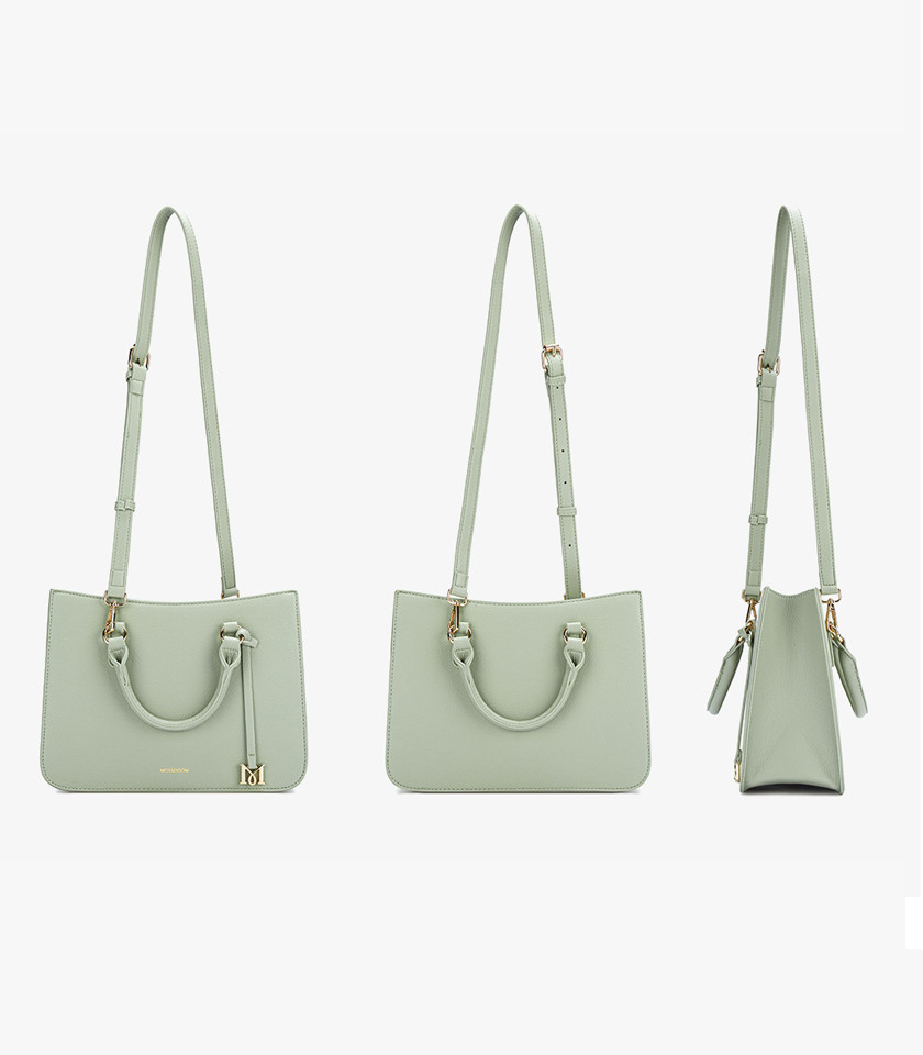 MOSSDOOM MIRABELLE structured handbag, Pistachio color, three-quarter view.