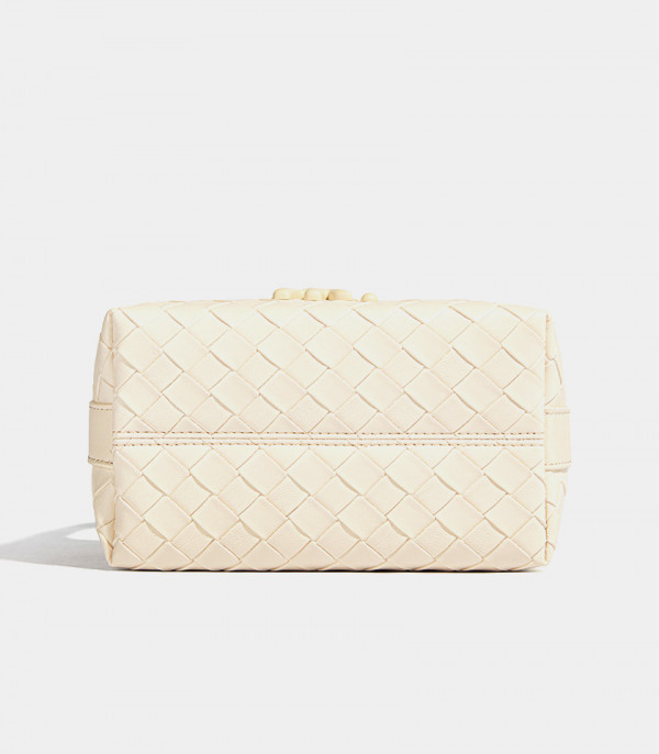 CELESTIA woven hobo bag - MOSSDOOM Ivory color, bottom view.