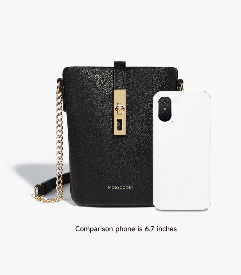 MOSSDOOM ELOUISE CHAIN small bag, black color, three-quarter view.