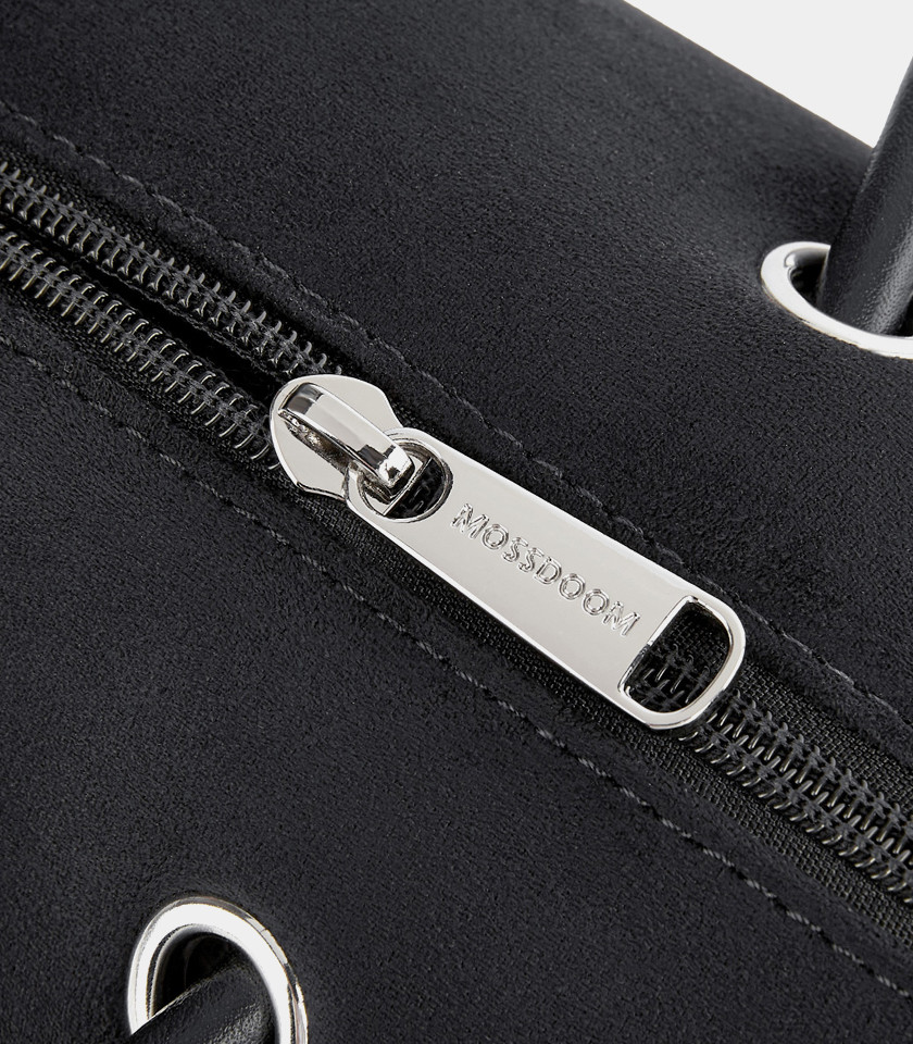 MOSSDOOM PAULA shoulder baguette bag, Black color, front view.