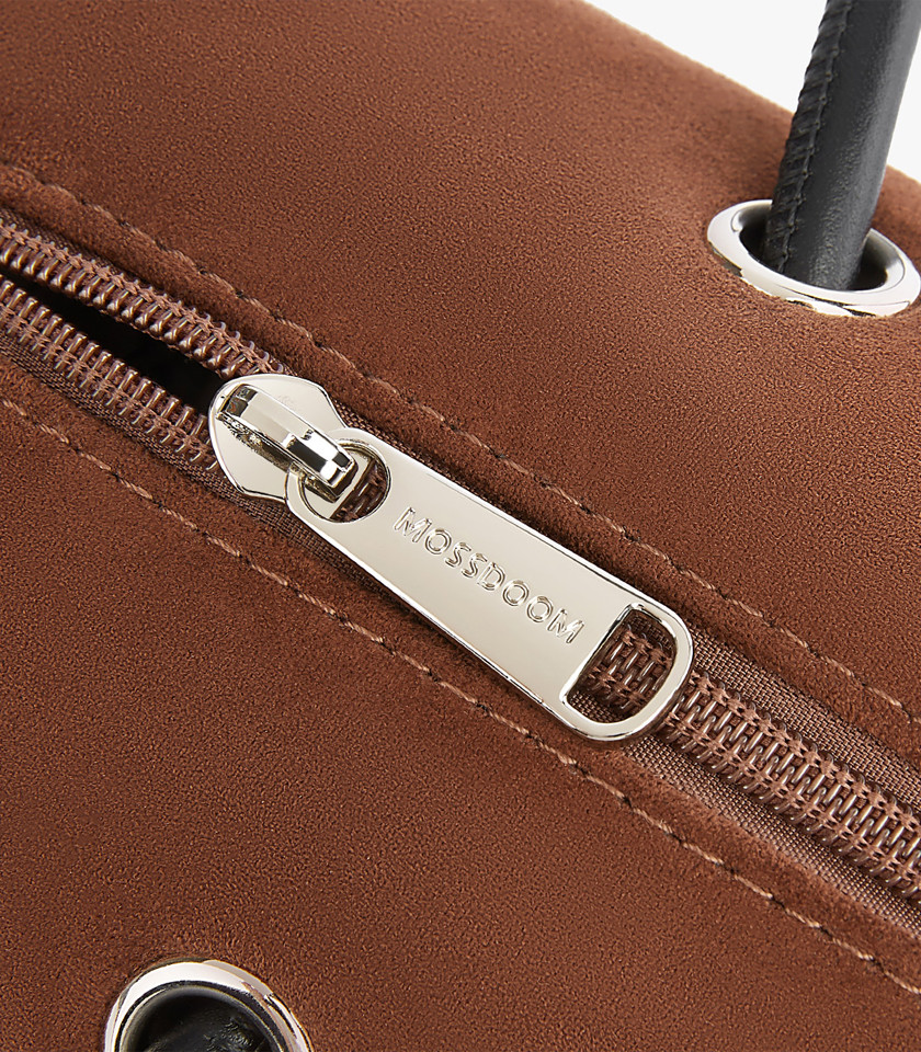 MOSSDOOM PAULA shoulder baguette bag, Coffee color, front view.