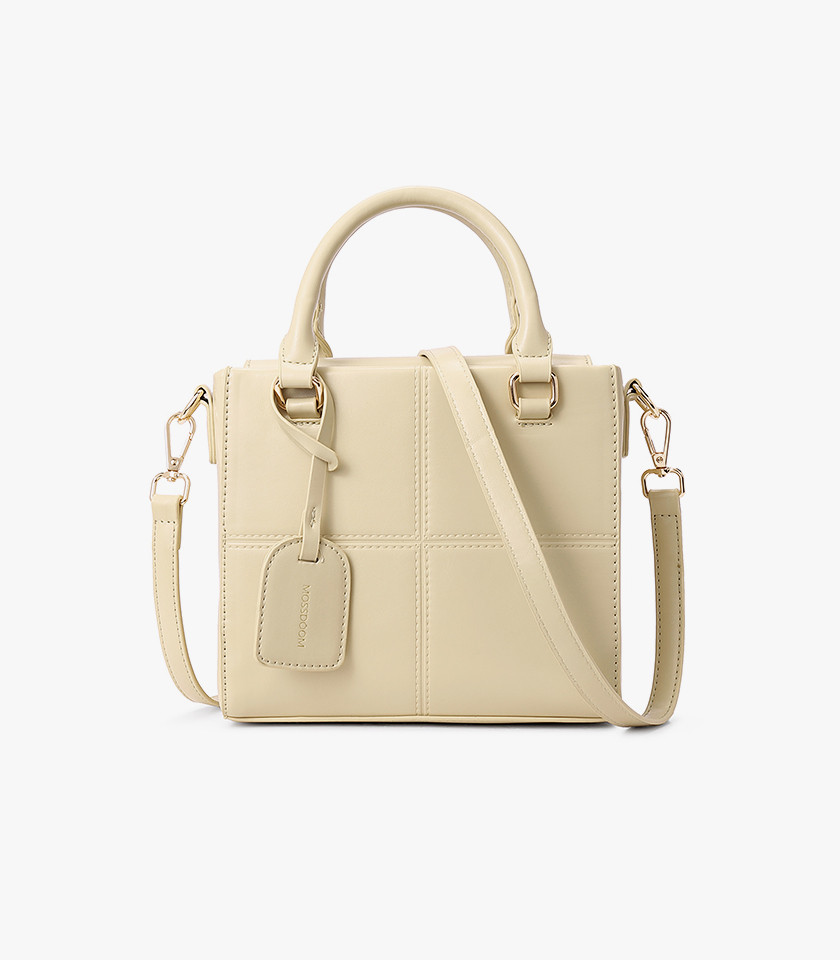 MOSSDOOM CUBIQUE structured handbag, Apricot color, front view.