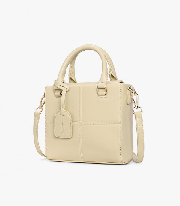 MOSSDOOM CUBIQUE structured handbag, Apricot color, three-quarter view.