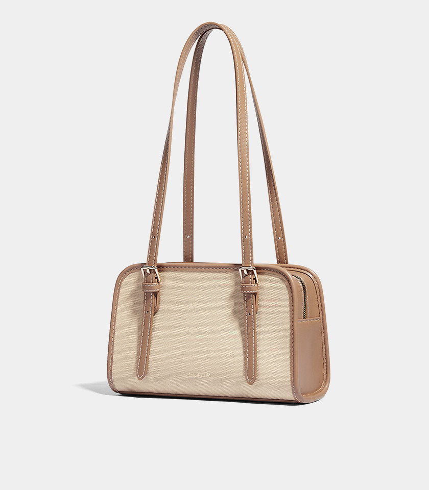 MOSSDOOM RENÉE CANVAS shoulder bag, Camel linings, three-quarter view with shoulder strap.