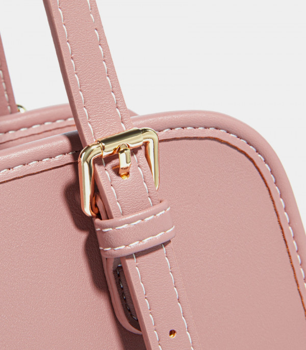 Close-up on the handle buckle of the MOSSDOOM RENÉE COLORFUL shoulder bag.
