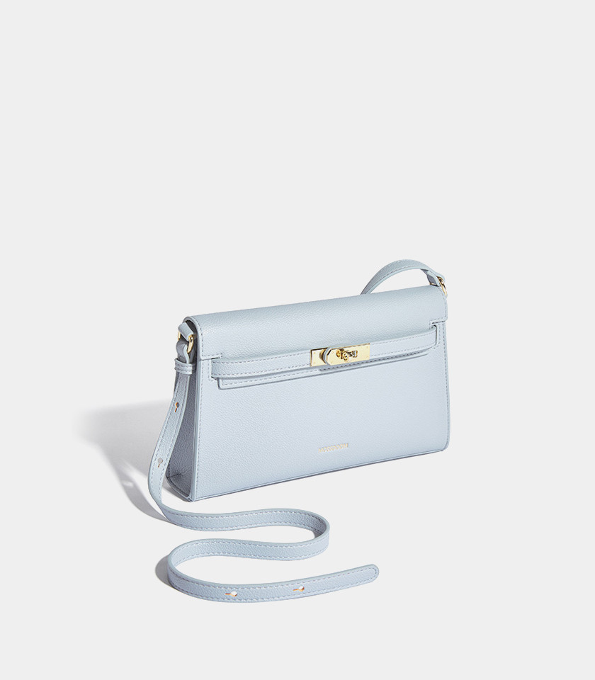 MOSSDOOM JUNIA shoulder bag, Sky Blue Color, front view.