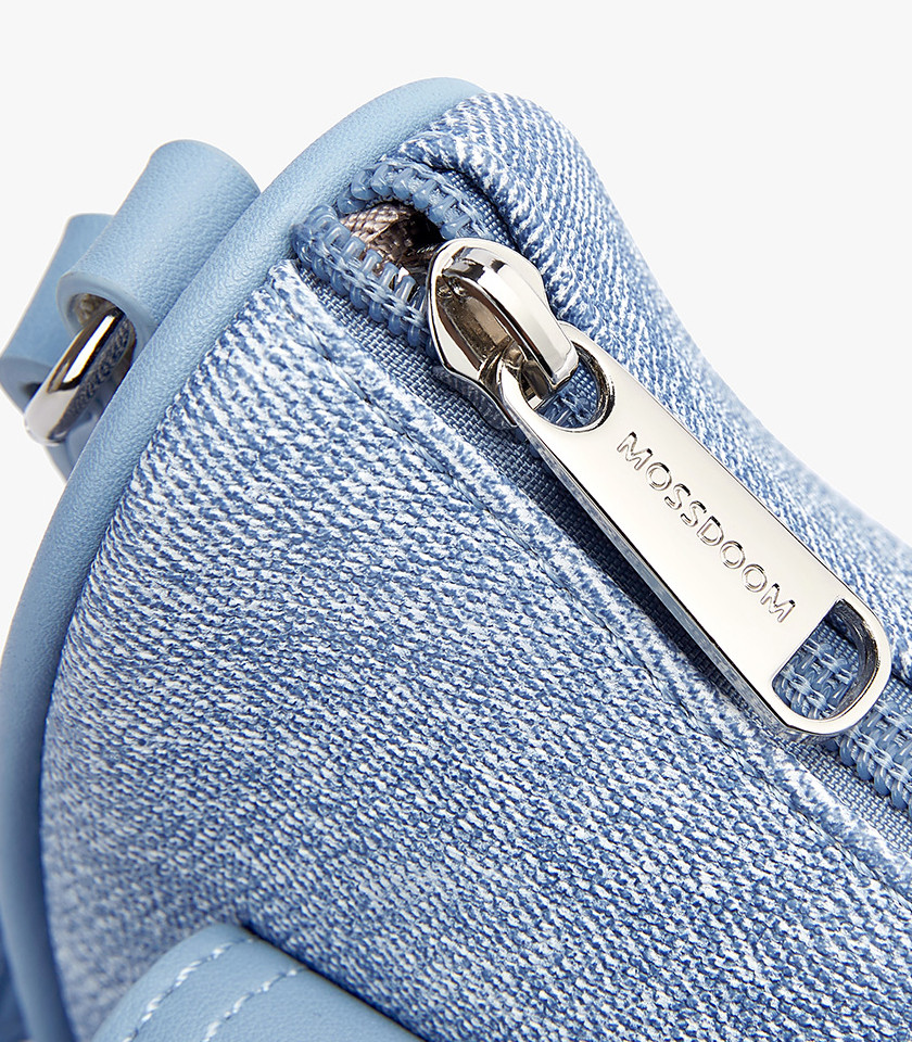 MOSSDOOM LIORA shoulder bag, Blue Jean Color, three-quarter view.