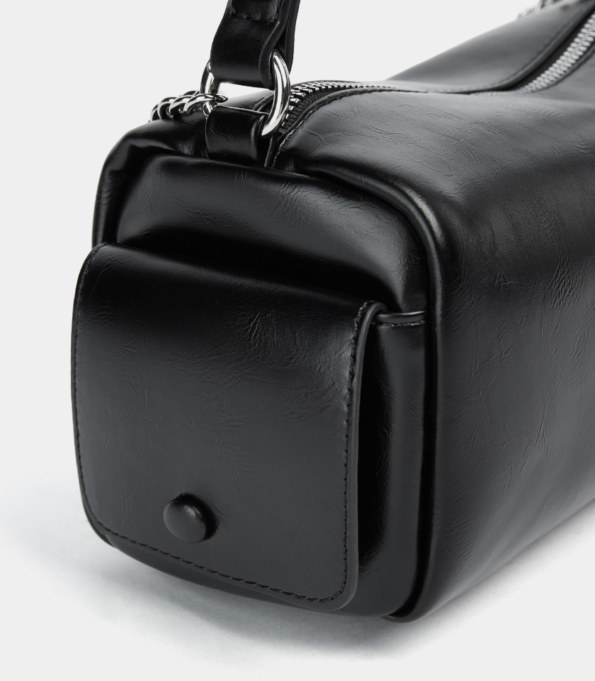 Borsa a tracolla MOSSDOOM MAELYS colore Nero, vista a tre quarti con catena.