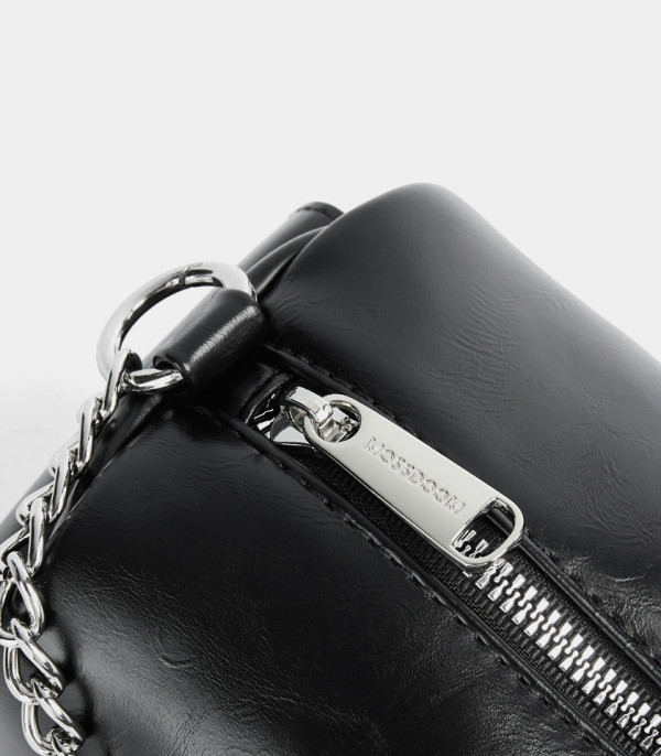 Close-up do zíper da bolsa de ombro MOSSDOOM MAELYS cor Preto.