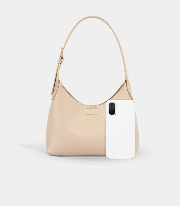Size scale of the MOSSDOOM ELOWEN shoulder bag, Cream Color, compared to a smartphone.