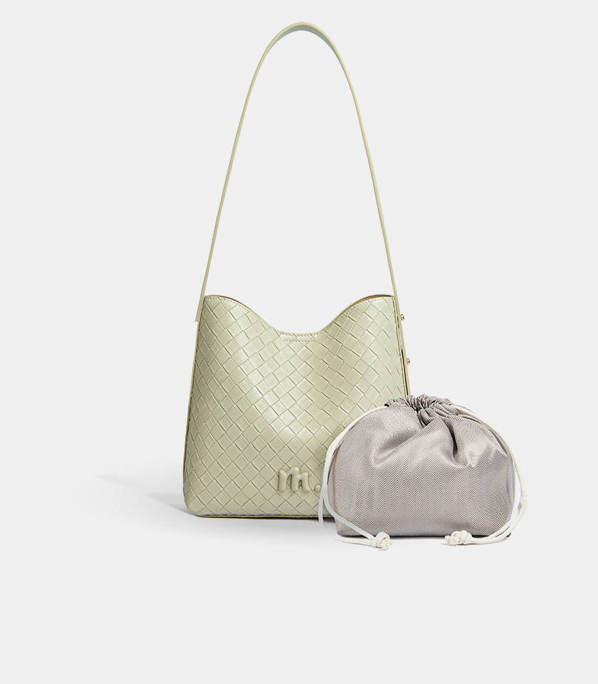 Borsa a tracolla intrecciata CLARANCE - MOSSDOOM colore Pistacchio, vista frontale.