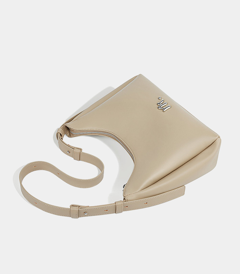 Borsa a tracolla MOSSDOOM Deanna in pelle vegana crema, vista frontale.