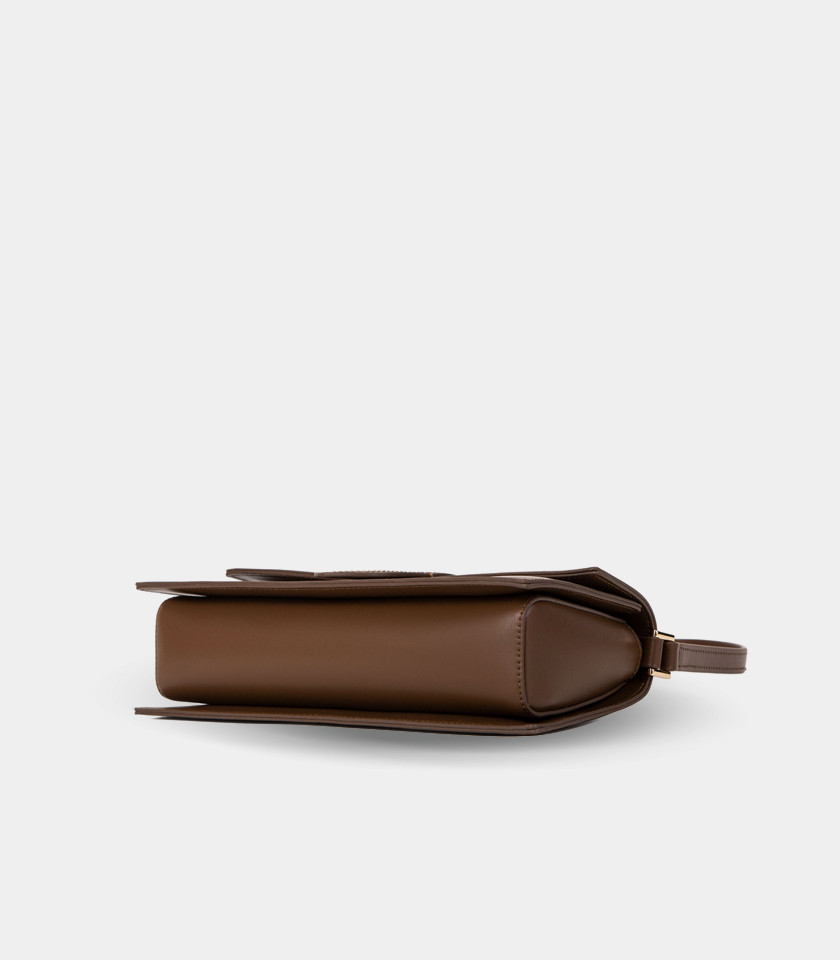 INVOLUCRO flap shoulder bag - CHRISBELLA coffee color, front view.