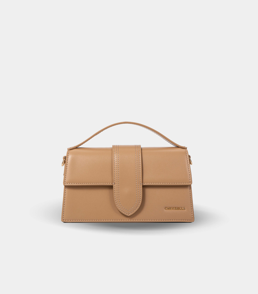 INVOLUCRO flap handbag – CHRISBELLA Cream color, front view.
