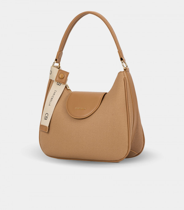 Borsa a tracolla in tela SPALLA – CHRISBELLA colore Cammello, vista a tre quarti.