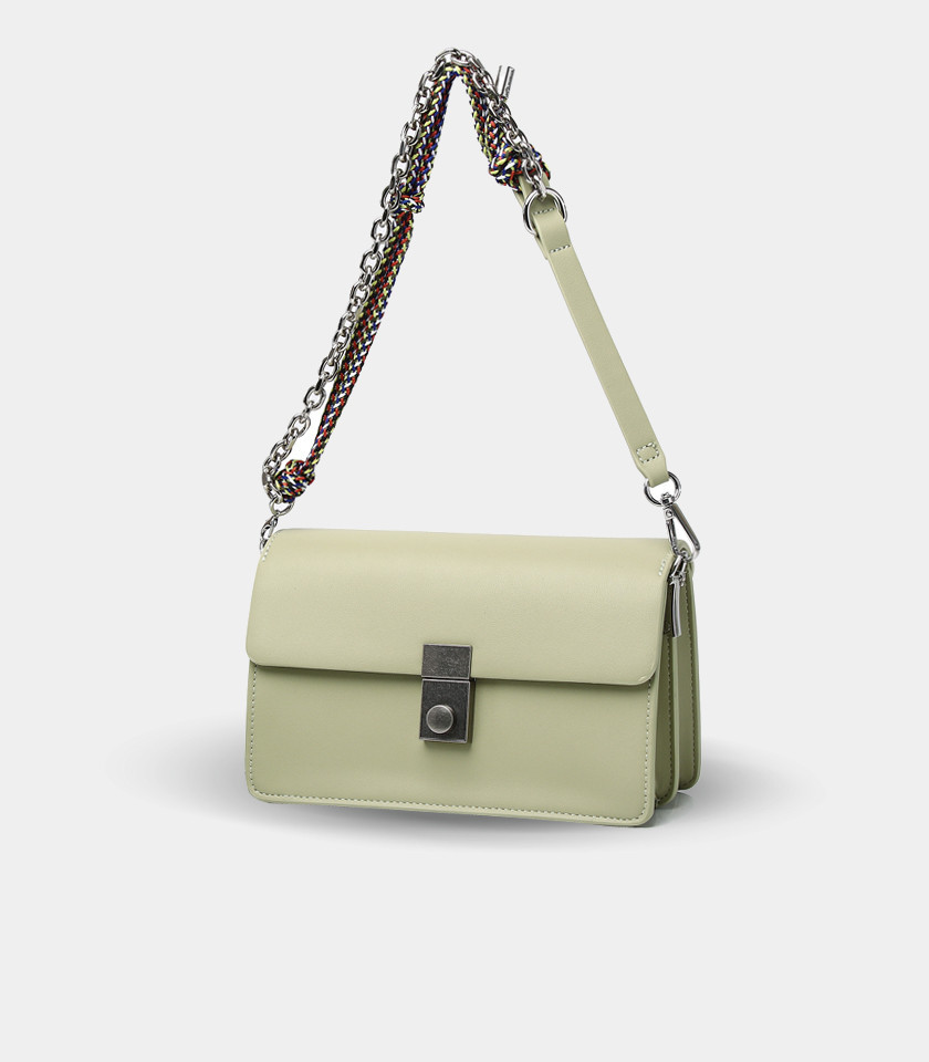 EMPREINTE FÉFÉ chain shoulder bag – Pistachio color, front view.