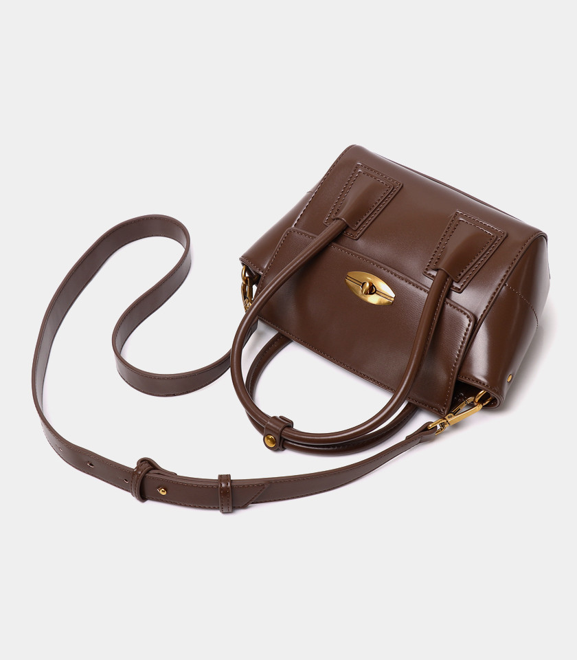 HÉRITAGE FÉFÉ handbag with strap – Coffee color, front view.