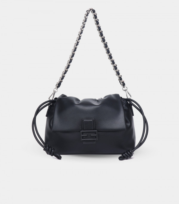 SOUPLESSE FÉFÉ chain shoulder bag - Black color, front view.