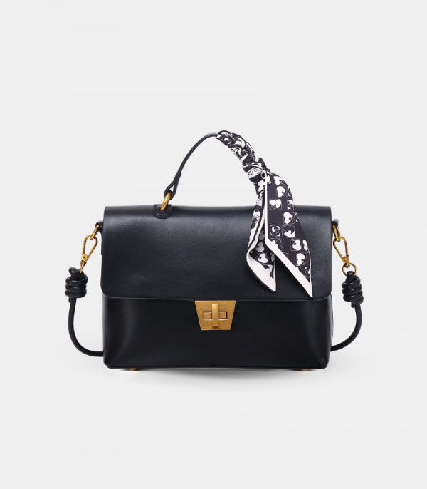 Borsa a mano con tracolla – SINGULIER FÉFÉ colore Nero, vista frontale con foulard.