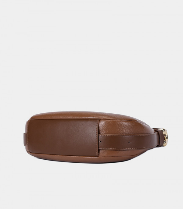 Bottom view of the MODERNA croissant hobo bag - BAGCO Coffee color.