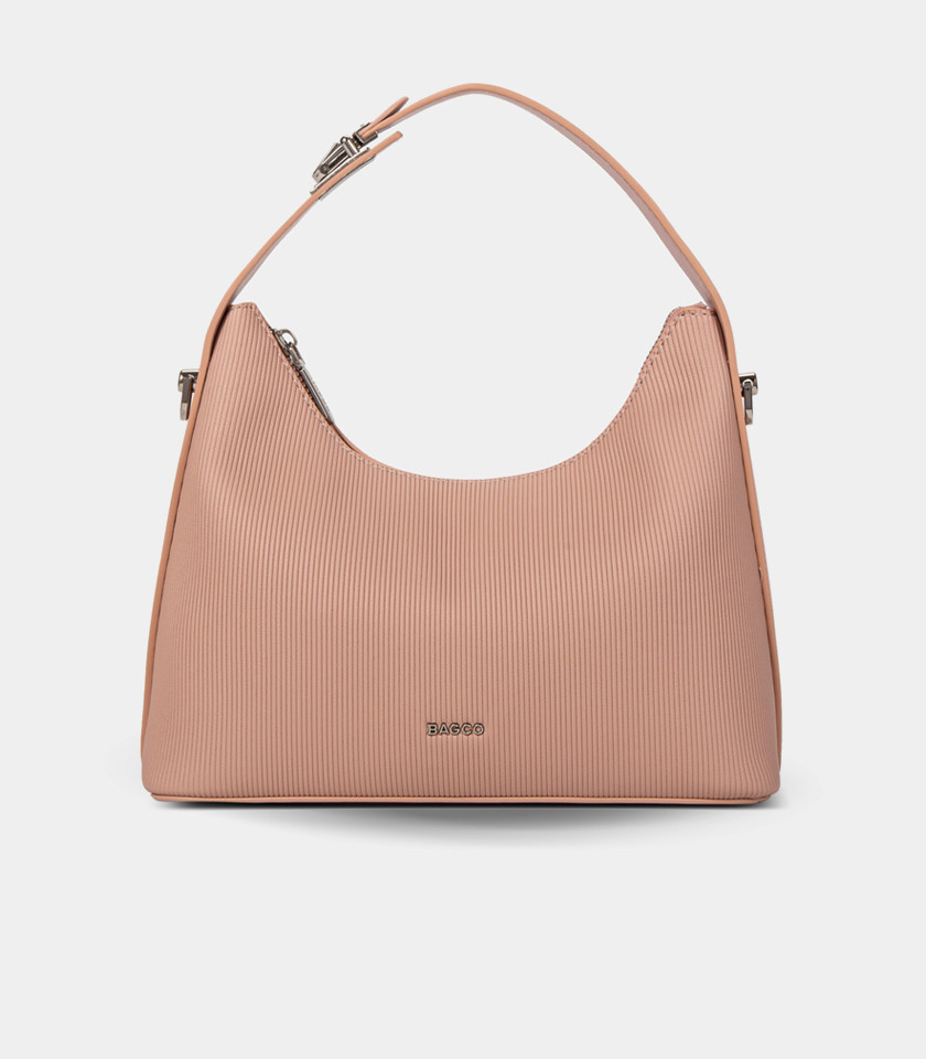 Bolsa hobo macia com alça HORIZON - BAGCO cor Salmão, vista frontal.