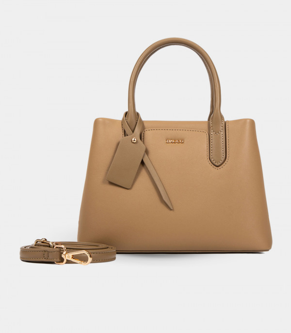 Borsa a tracolla con manico INSTANT - BAGCO colore Cammello, con la sua tracolla.