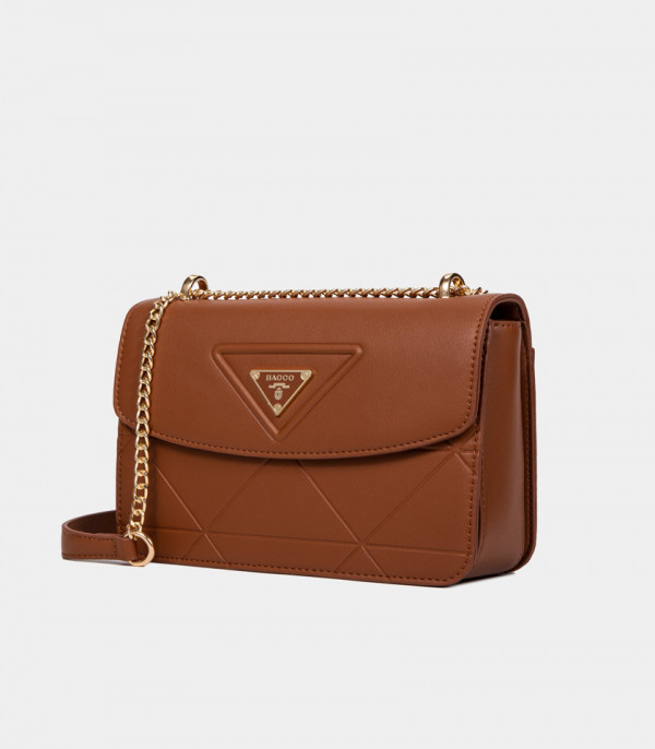AURA chain handle flap bag - BAGCO Camel color, three-quarter view.