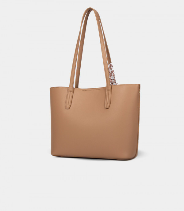 Vista posteriore della borsa tote SCARF GEOMETRIC - BAGCO colore Crema.
